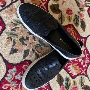 Via Spiga black cut out tennis shoe